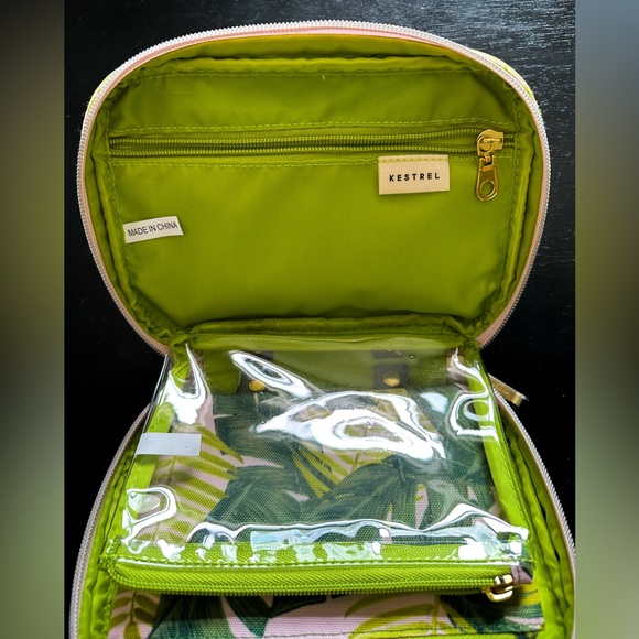 Travel Makeup or Jewelry Bag - Picture 3 of 9